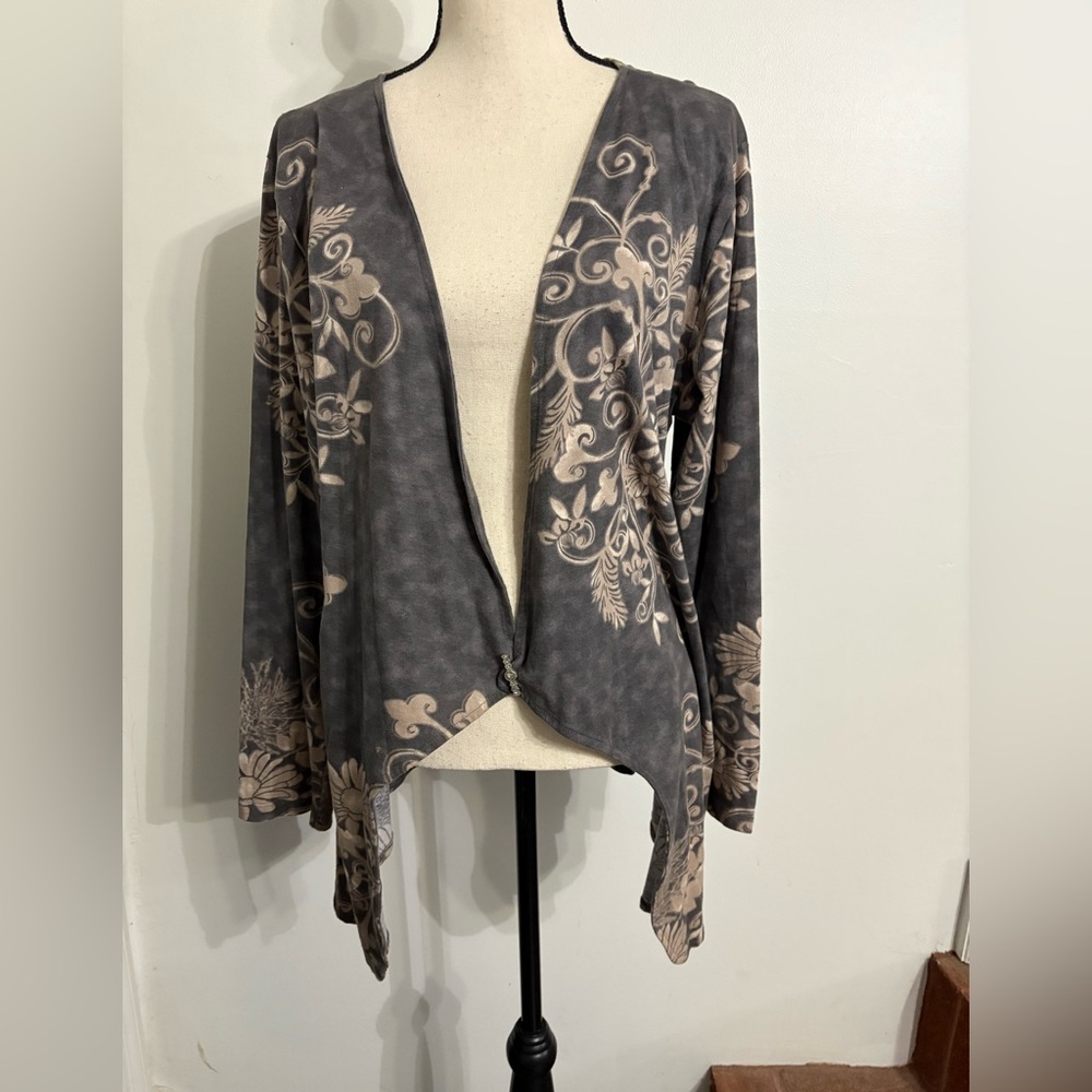 Take Two Clothing Co Cardigan Gray and Beige Floral Open Front  Size XLARGE